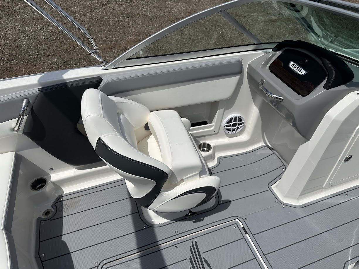2024 Chaparral 19 SSI OB. 150HP Mercury Fourstroke! - Photo 15